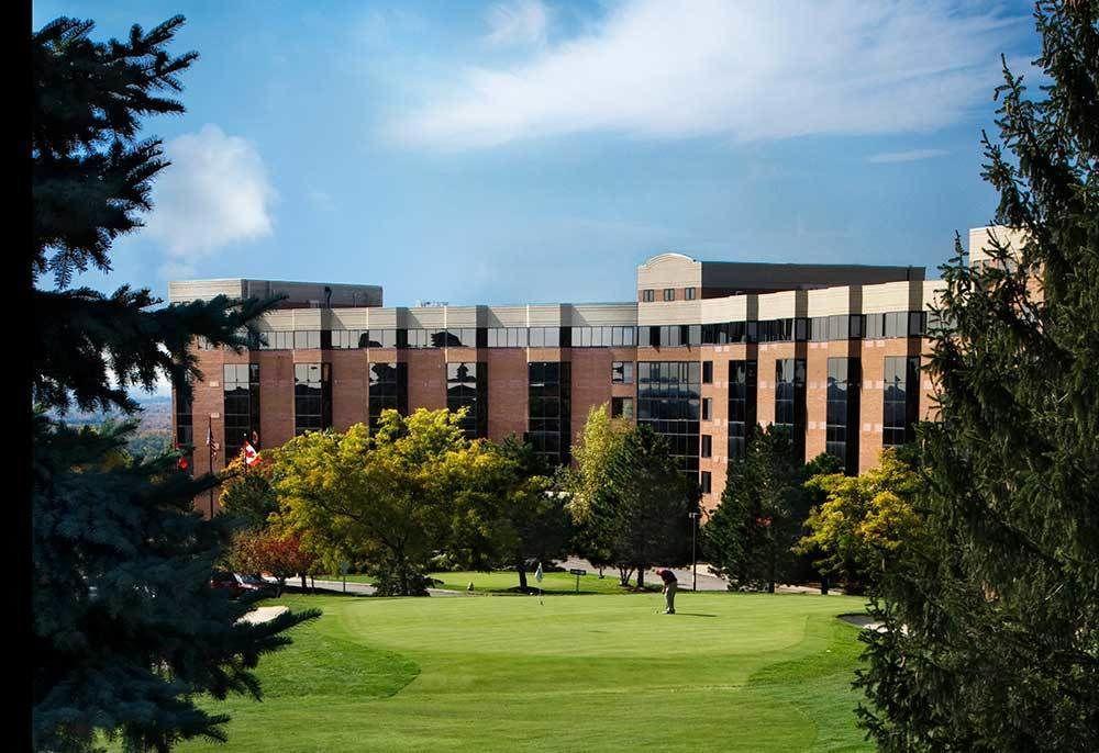 Hotel Woodcliff And Victor