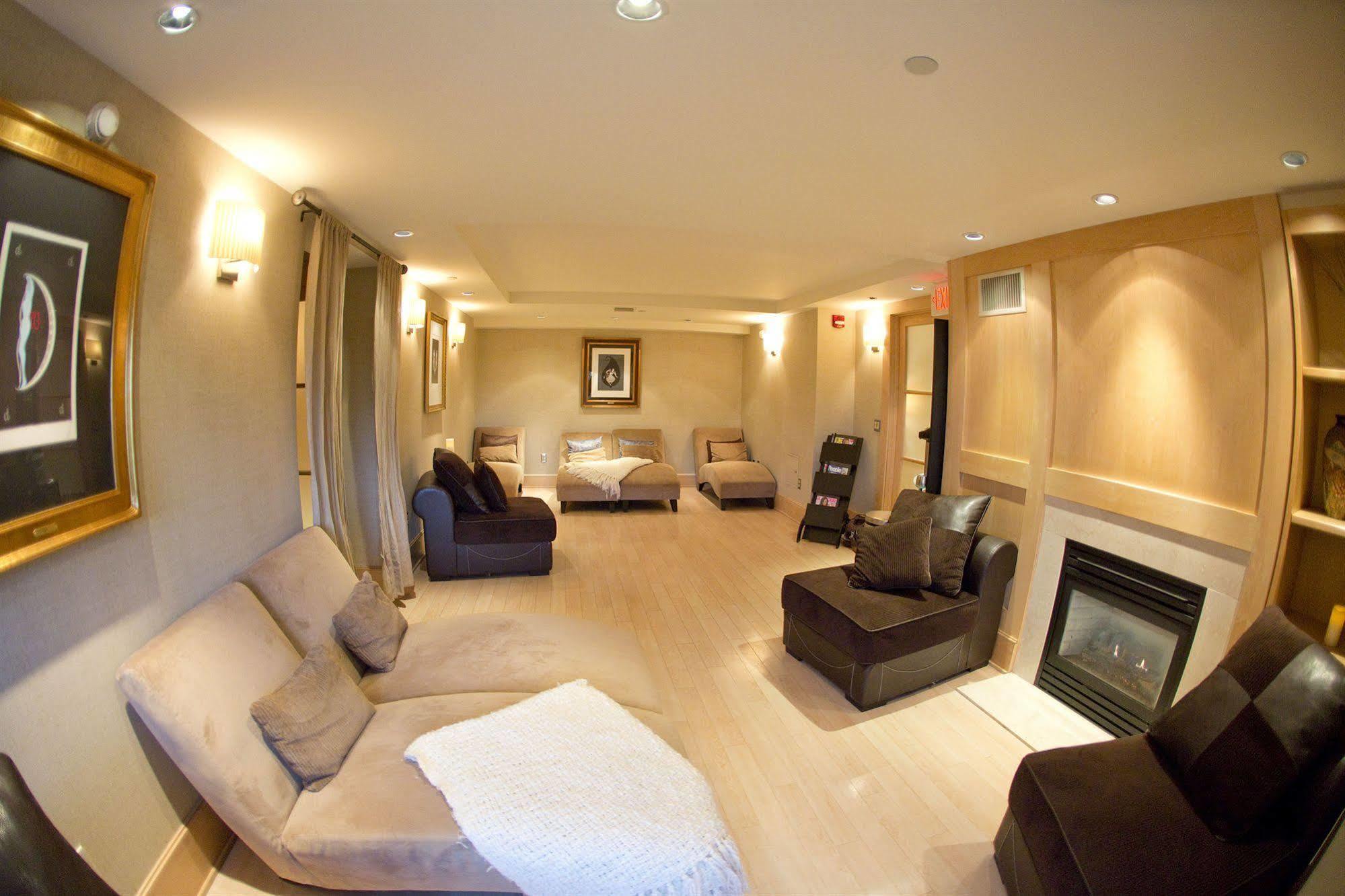 Woodcliff And 4*